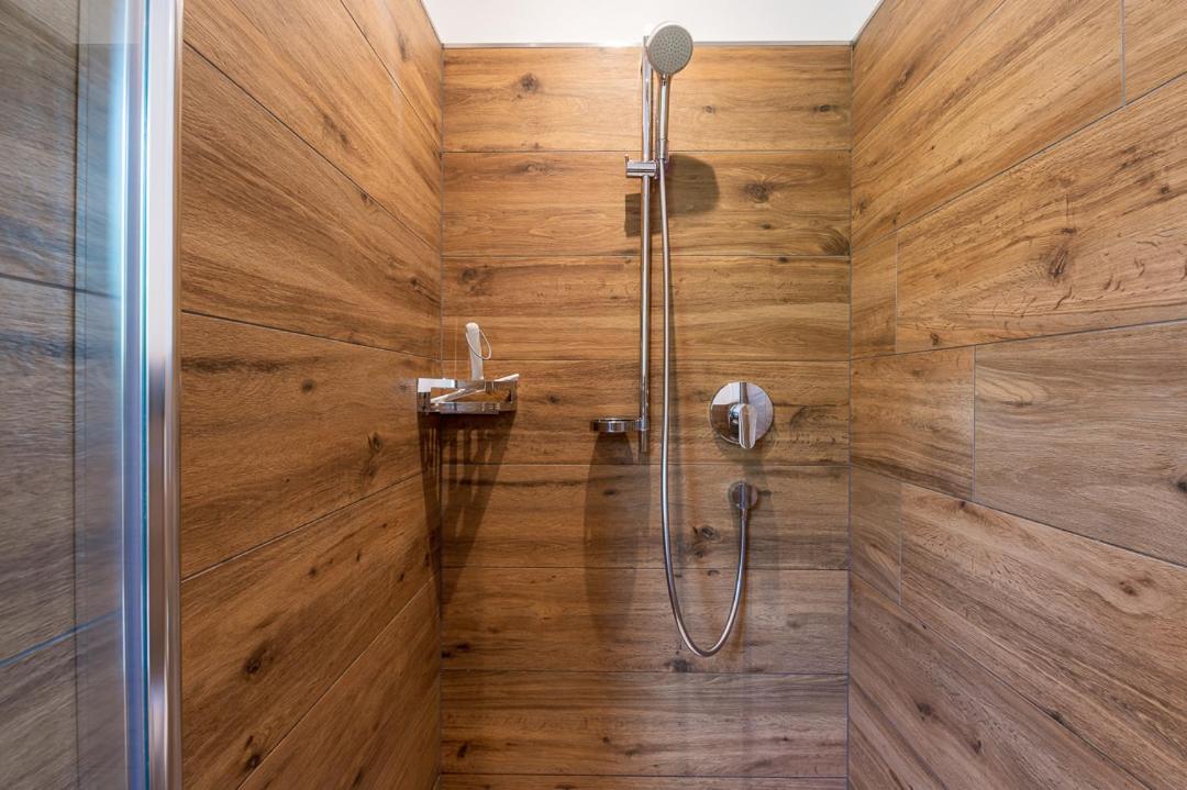 Rodererhof Apartment Laion Bagian luar foto